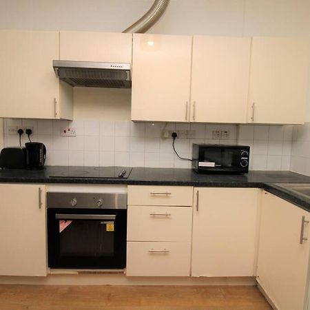 Appartement Ideal 2 Bed Flat Close To City à Londres Extérieur photo