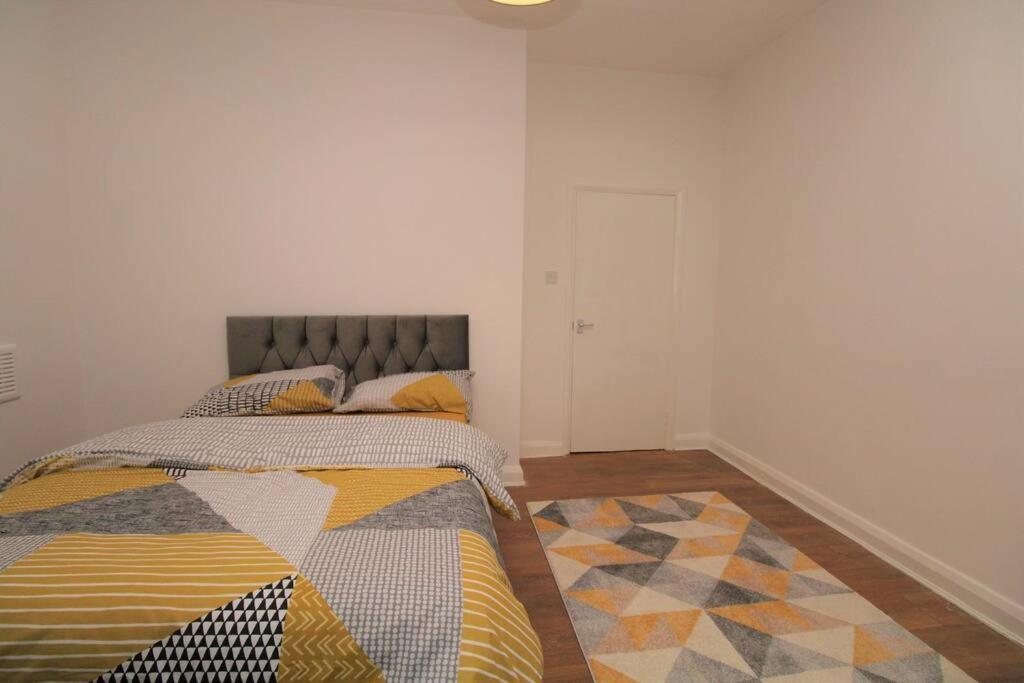Appartement Ideal 2 Bed Flat Close To City à Londres Extérieur photo
